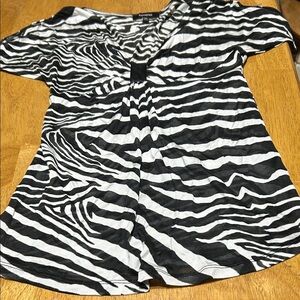 Express Black and White Zebra Print Blouse